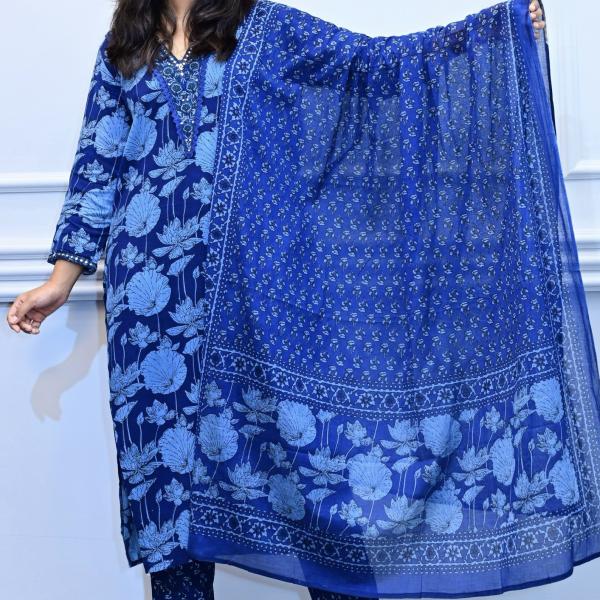 Deep blue floral design 3piece suit set